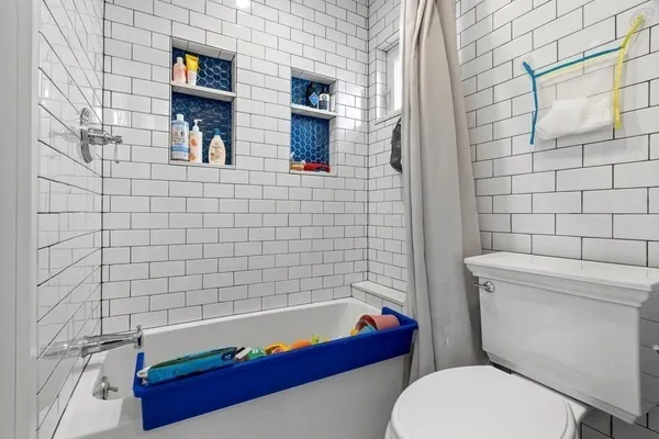 $7,500 | 859 Fellsway West, Medford, MA 02155