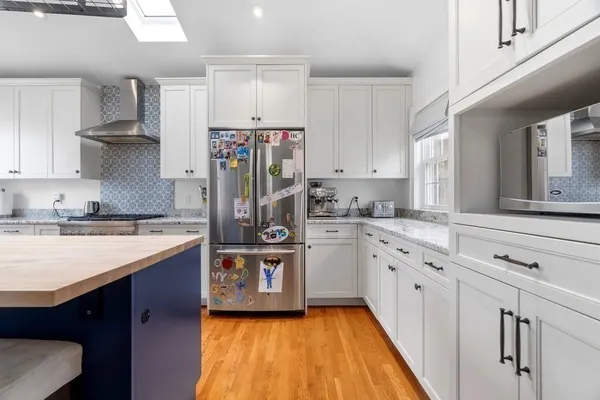 $7,500 | 859 Fellsway West, Medford, MA 02155