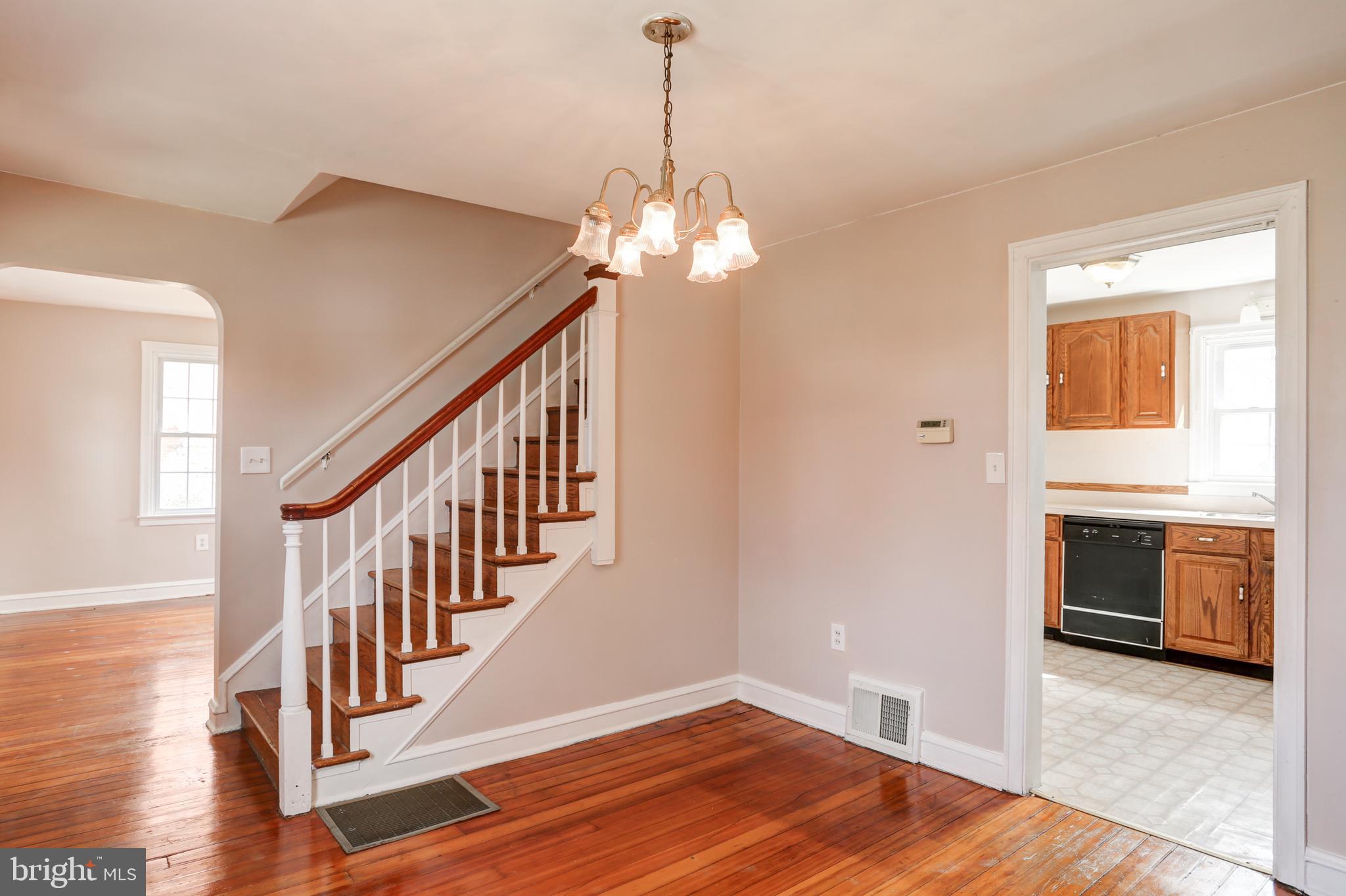852 Eden Road Lancaster, PA 17601 - Photo 4 of 22