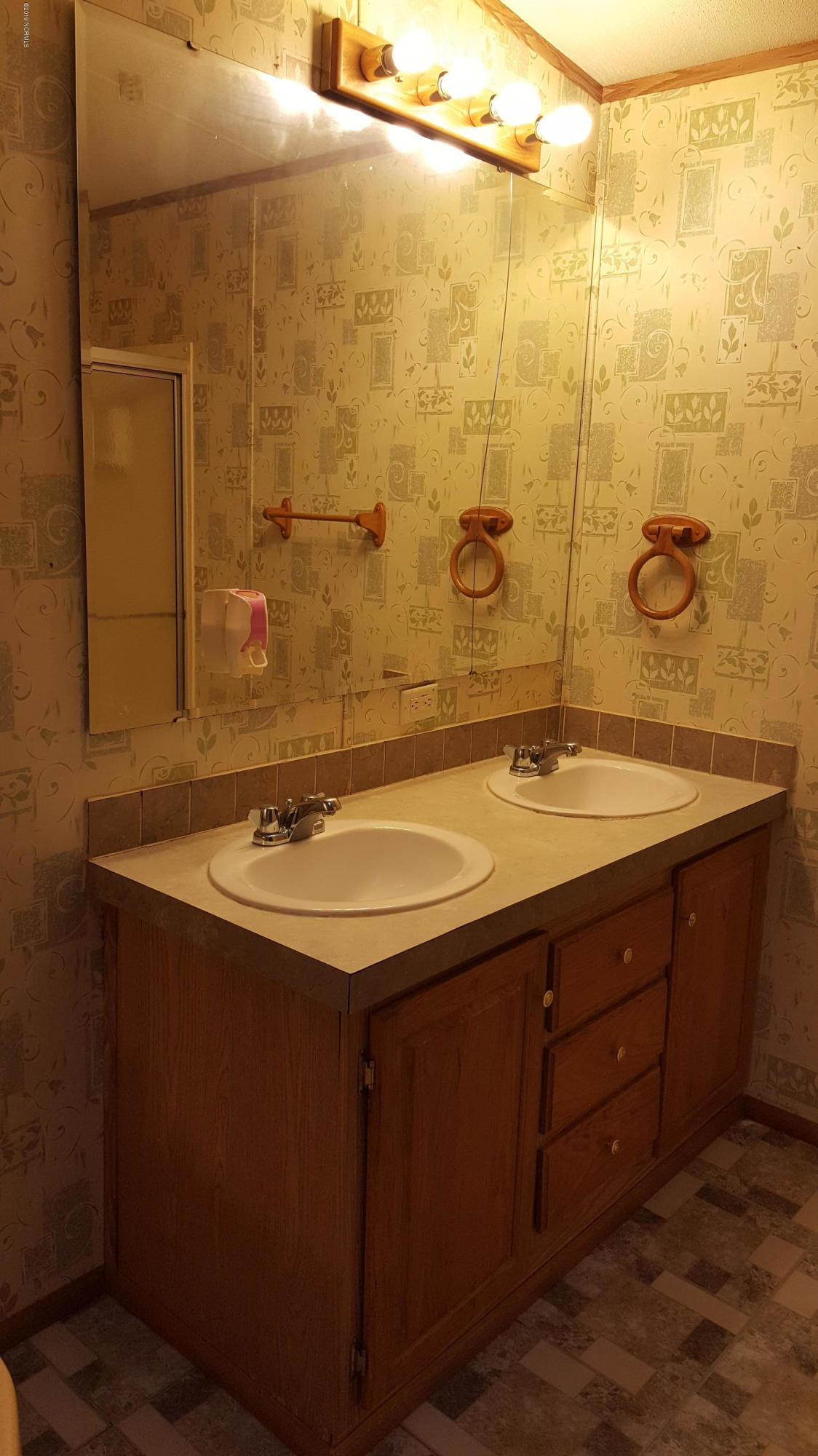 17587 Corbitt Road Laurel Hill, NC 28351 - Photo 7 of 16 20190824_082311