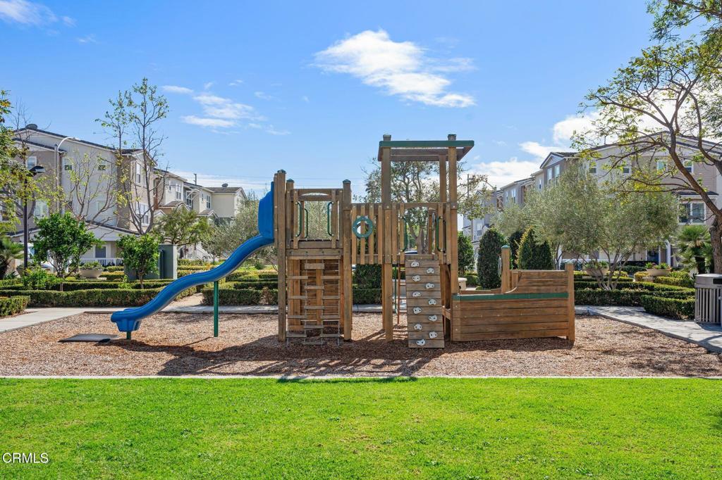 3729 Islander Walk Oxnard, CA 93035 - Photo 38 of 46