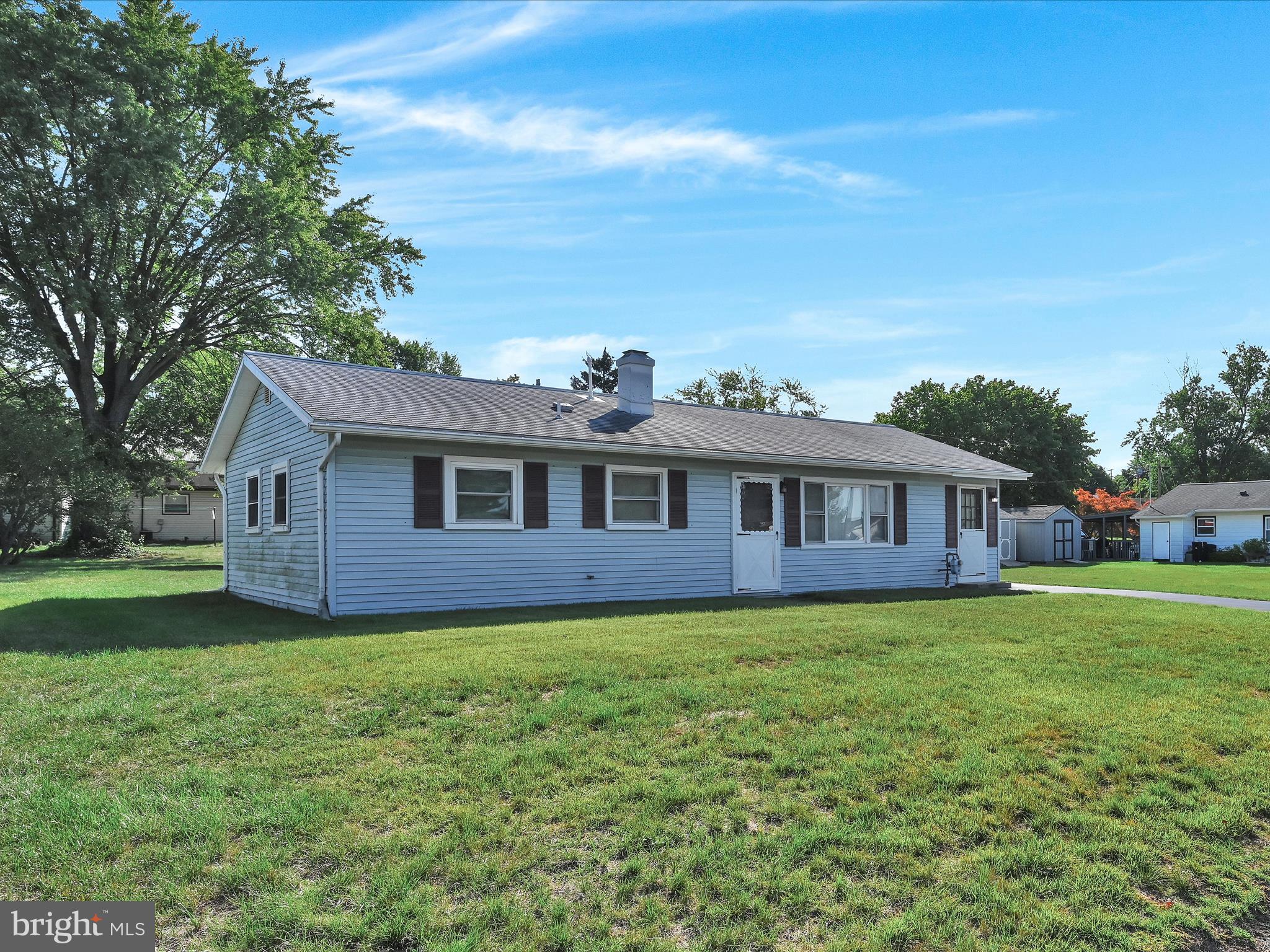 2460 Dunbar Road York, PA 17408 - Photo 3 of 25 Front