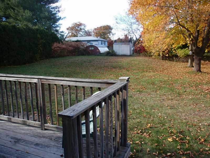 67 Nelson Road Cranston, RI 02921 - Photo 18 of 18 Yard/Garden.