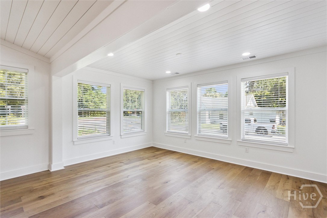 2603 Livingston Avenue Savannah, GA 31406 - Photo 9 of 39