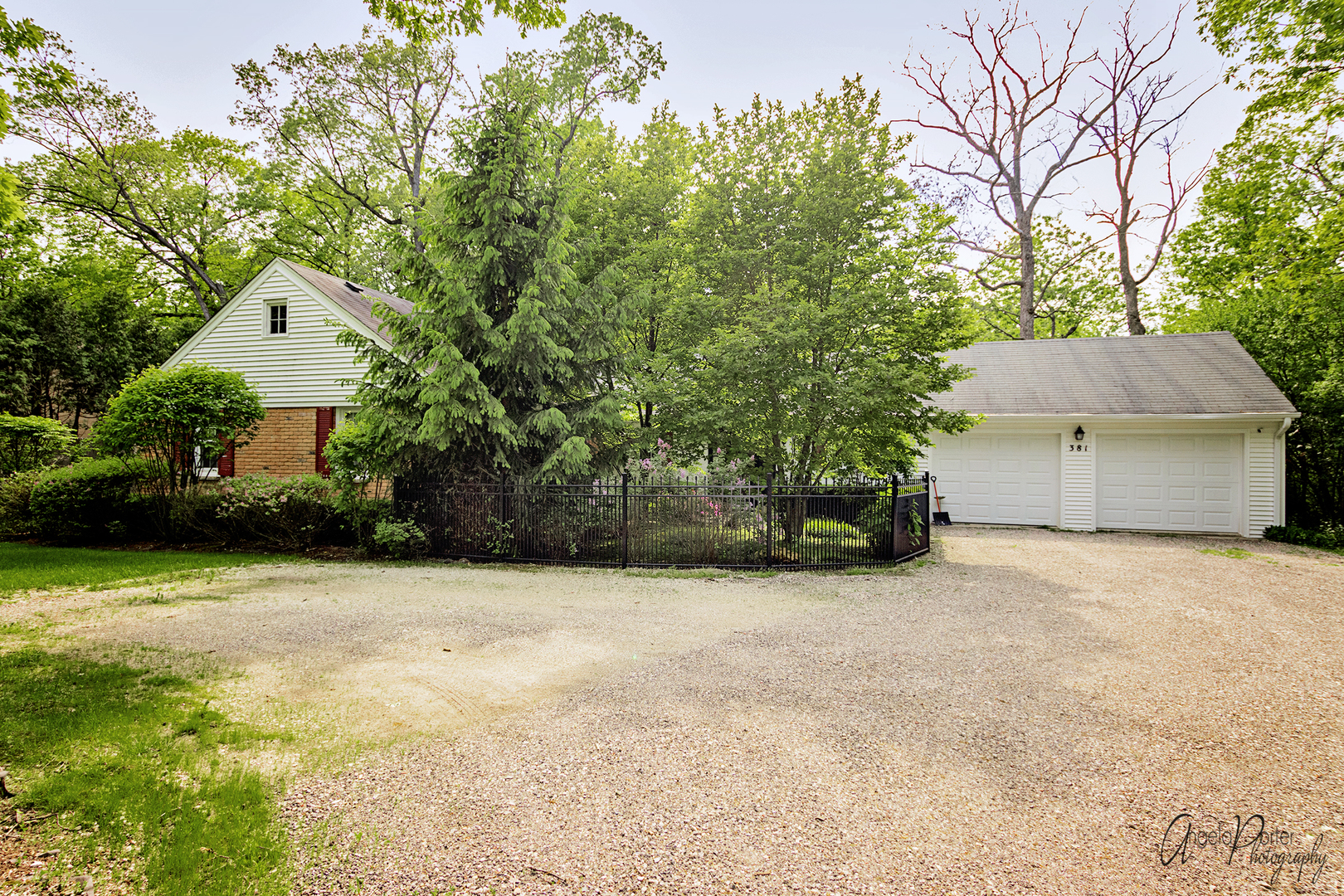 381 South St Marys Road Libertyville, IL 60048 - Photo 4 of 32