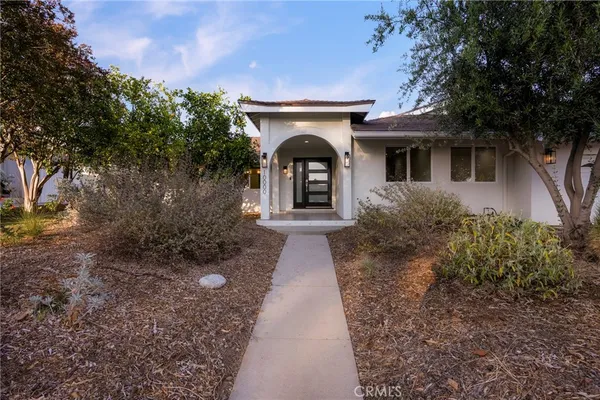 $1,445,000 | 10000 Amestoy Avenue, Northridge, CA 91325