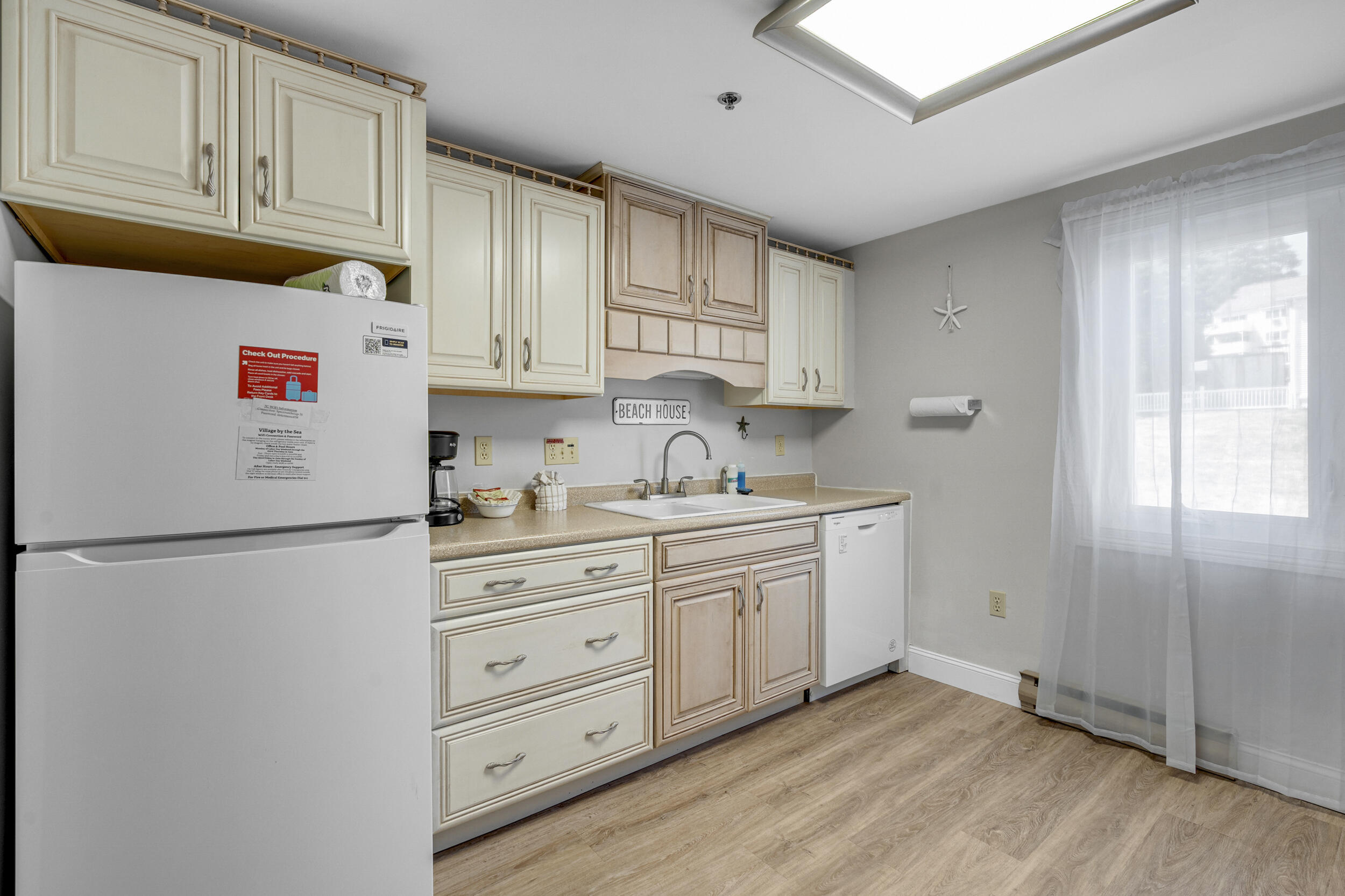 1373 Post Road, Unit 7C Wells, ME 04090 - Photo 7 of 30 1373unit7c-2