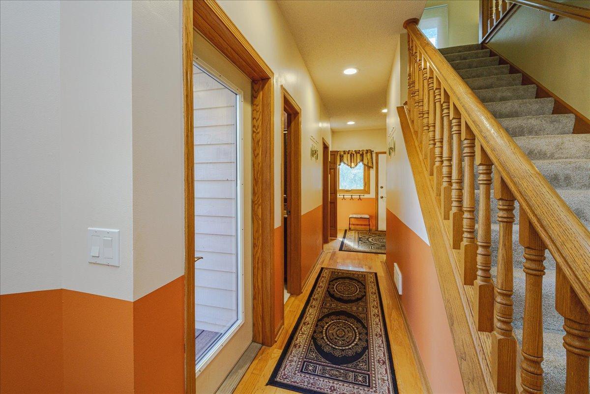17743 Layton Path Lakeville, MN 55044 - Photo 20 of 108