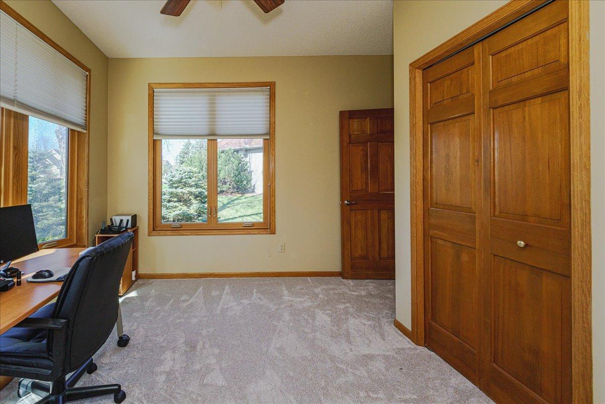 17743 Layton Path Lakeville, MN 55044 - Photo 32 of 108