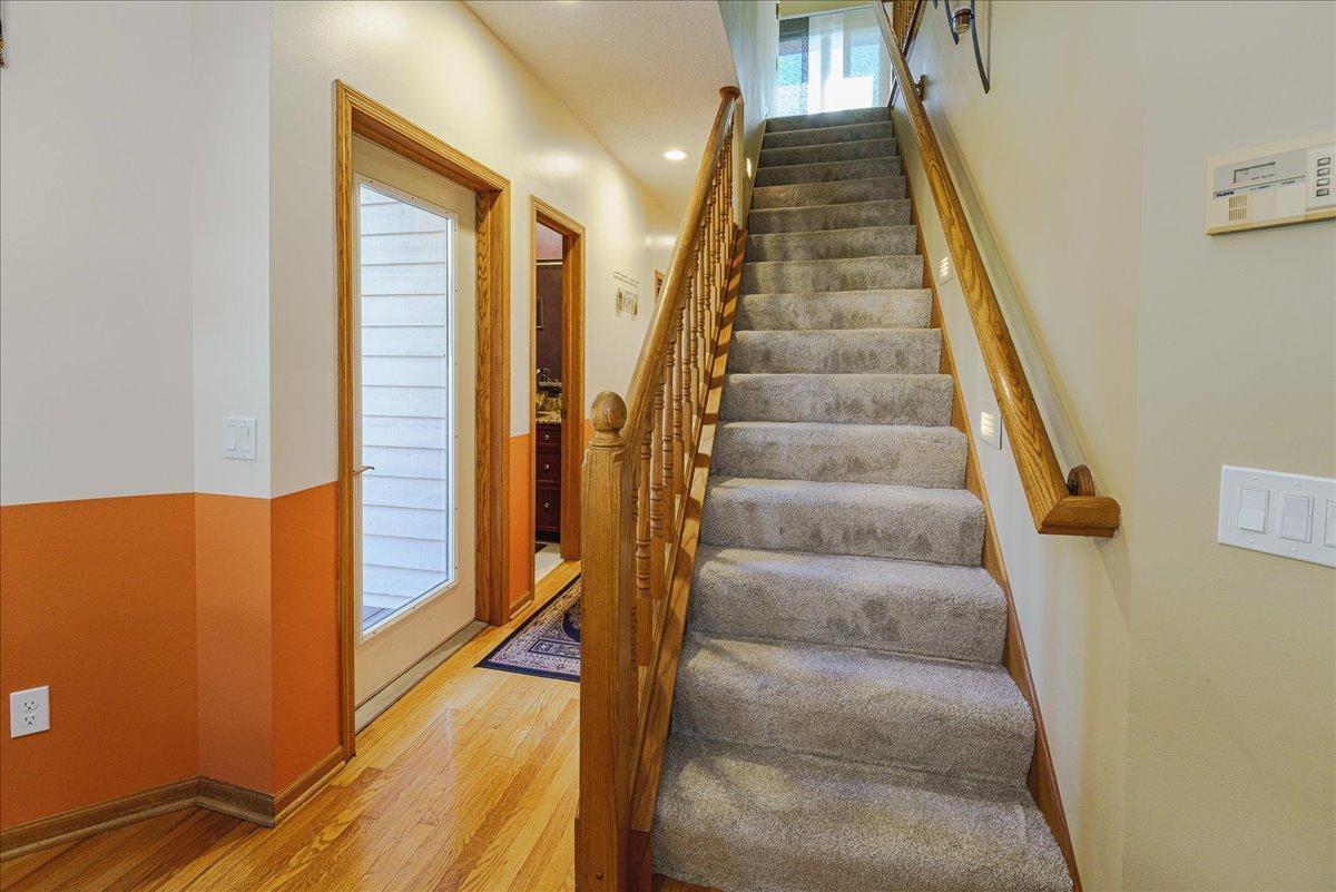 17743 Layton Path Lakeville, MN 55044 - Photo 36 of 108