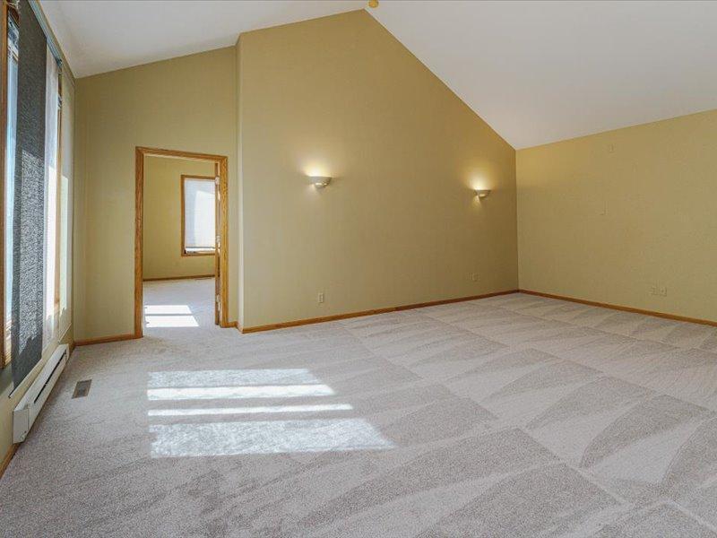 17743 Layton Path Lakeville, MN 55044 - Photo 39 of 108