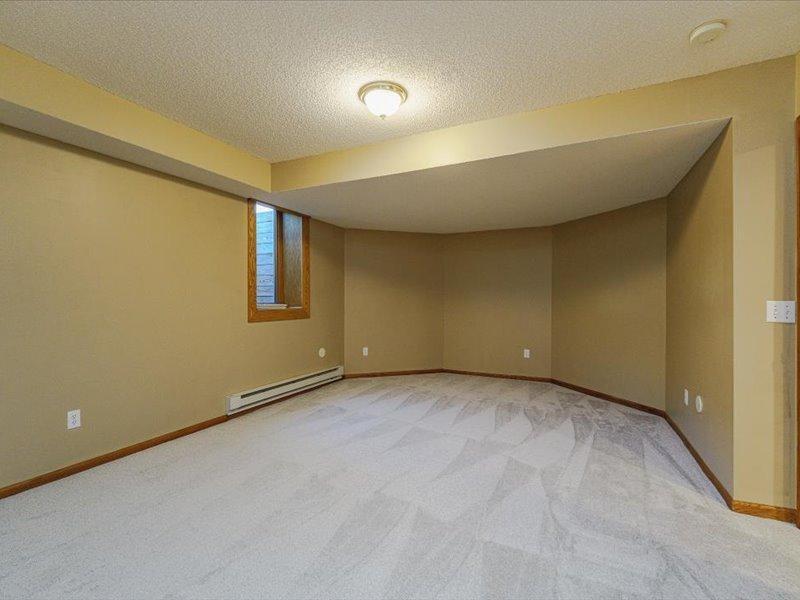 17743 Layton Path Lakeville, MN 55044 - Photo 53 of 108