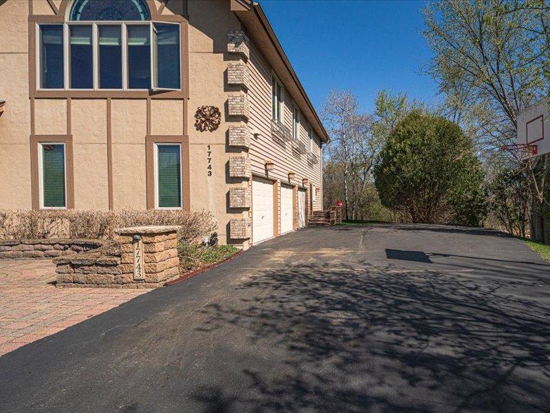 17743 Layton Path Lakeville, MN 55044 - Photo 92 of 108