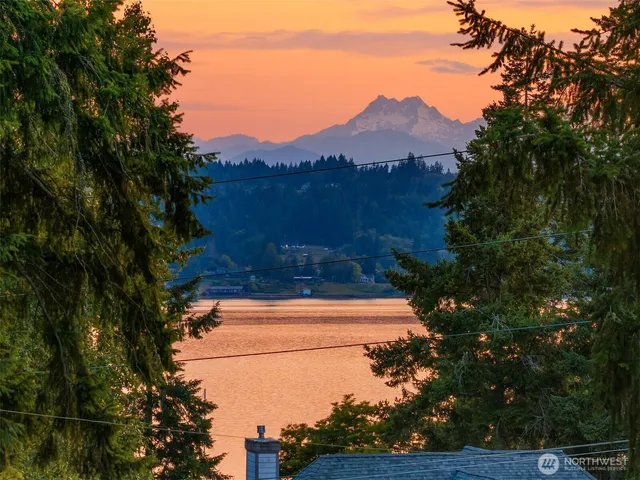 $775,000 | 17008 Peterson Way Northeast, Poulsbo, WA 98370