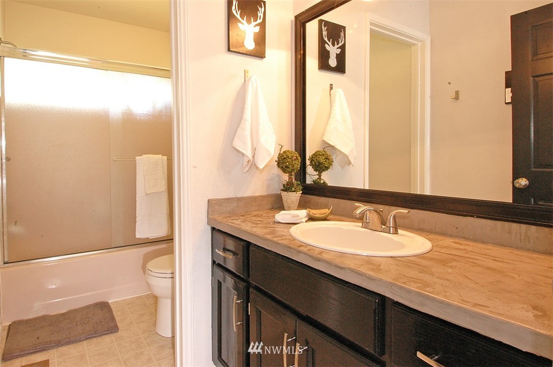 2816 Cedar Avenue South Renton, WA 98055 - Photo 14 of 17 Gallery Image 14
