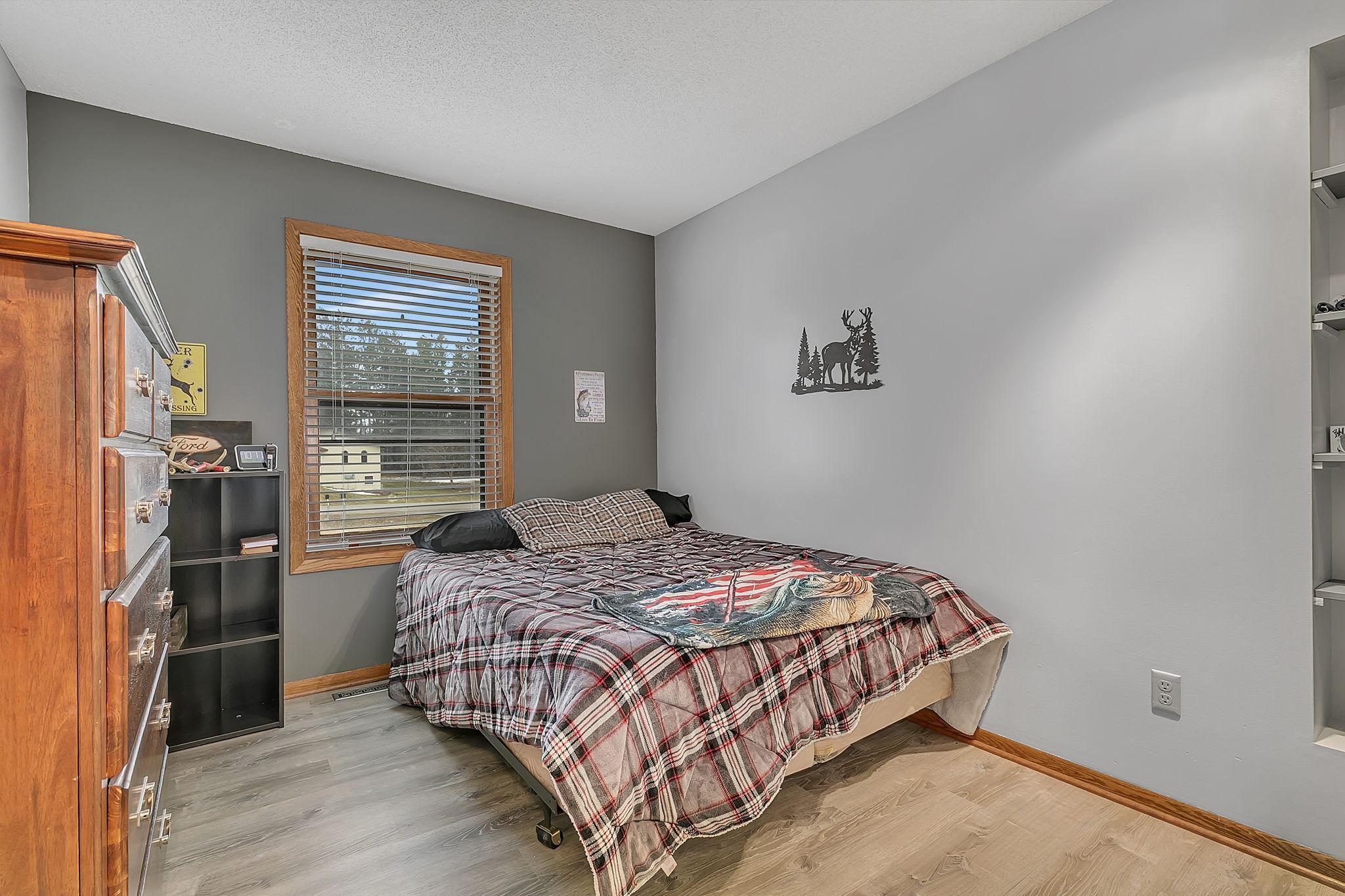 680 East Isle Street Isle, MN 56342 - Photo 16 of 29