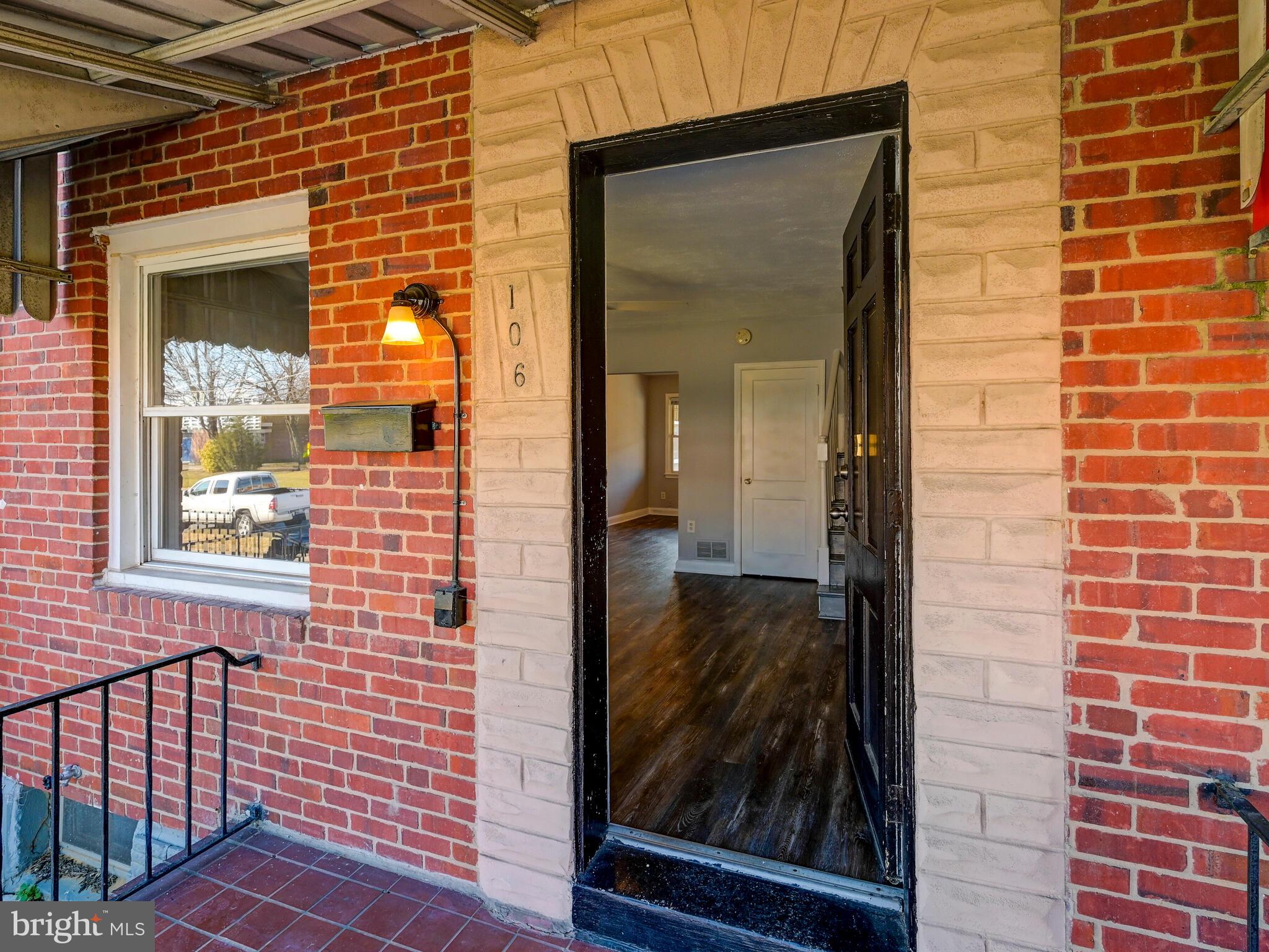 106 Kingston Road Middle River, MD 21220 - Photo 3 of 36 Gallery Image 3