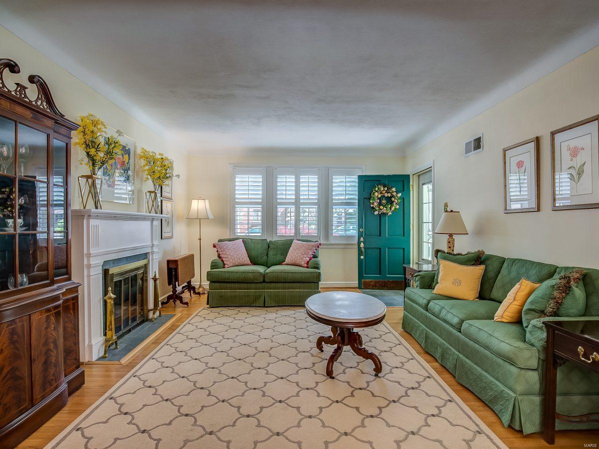 8702 Litzsinger Road St. Louis, MO 63144 - Photo 6 of 25 Gallery Image 6