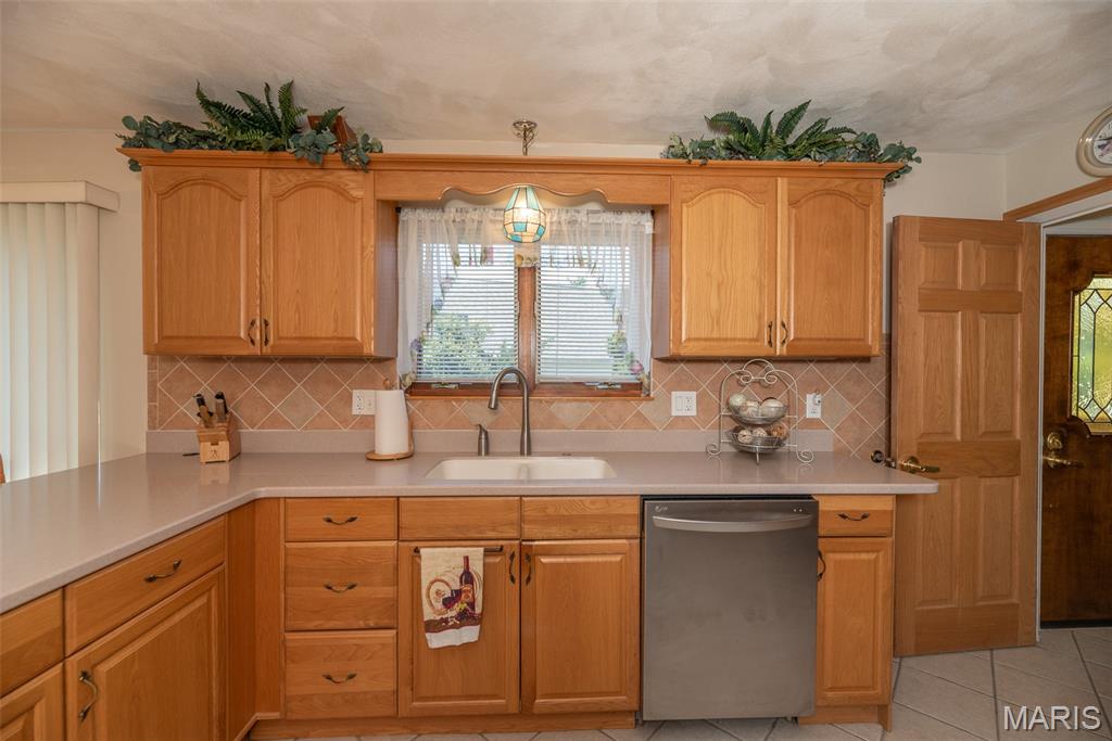4456 Butler Hill Road St. Louis, MO 63128 - Photo 28 of 74 Gallery Image 28