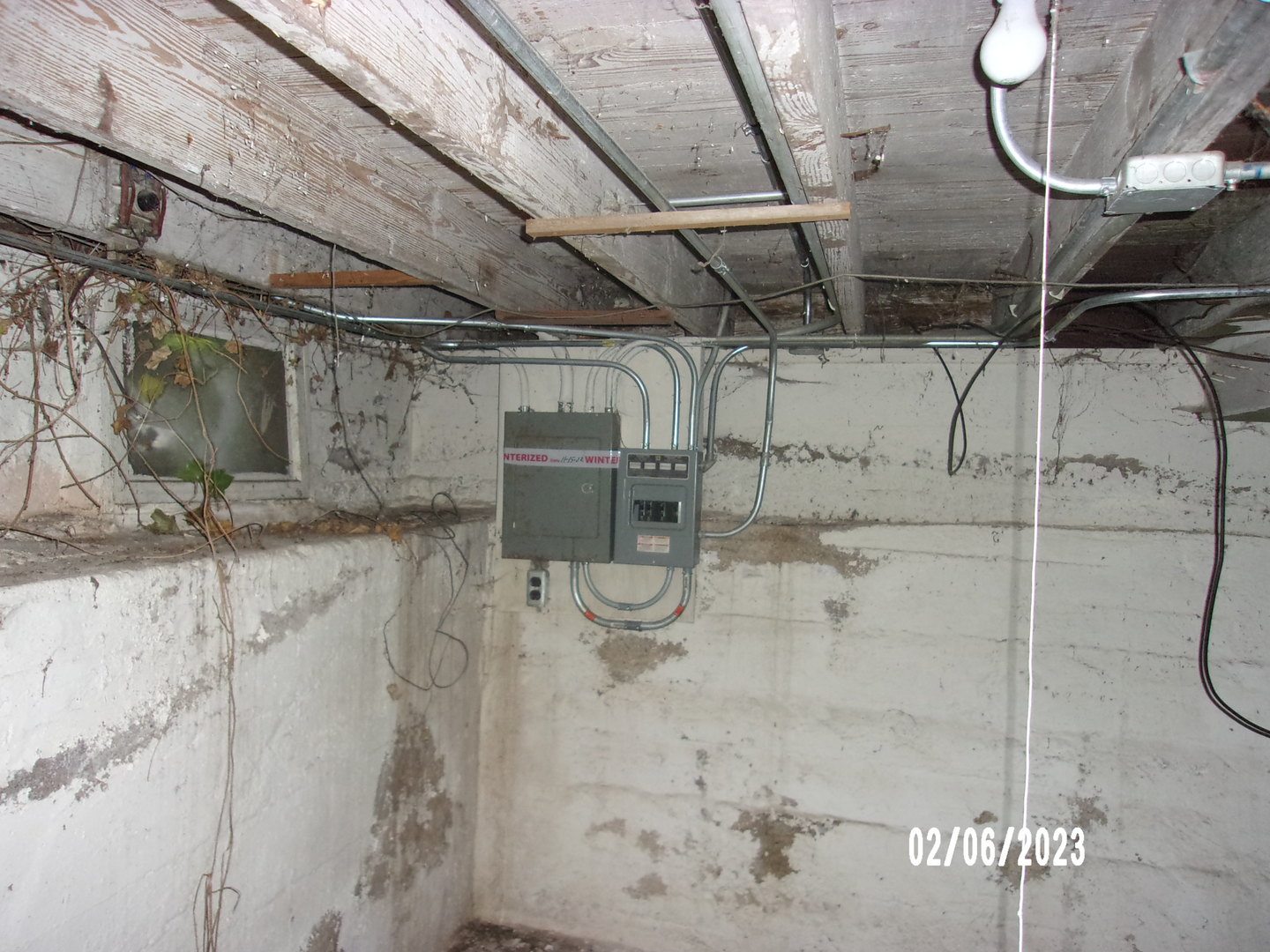 769 Kennedy Drive Kankakee, IL 60901 - Photo 14 of 15 a bathroom with a shower