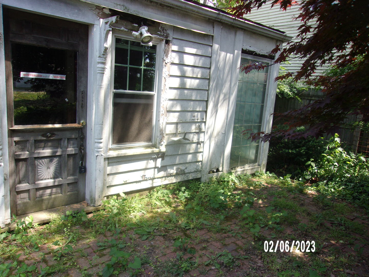769 Kennedy Drive Kankakee, IL 60901 - Photo 5 of 15 front view of a house with a yard