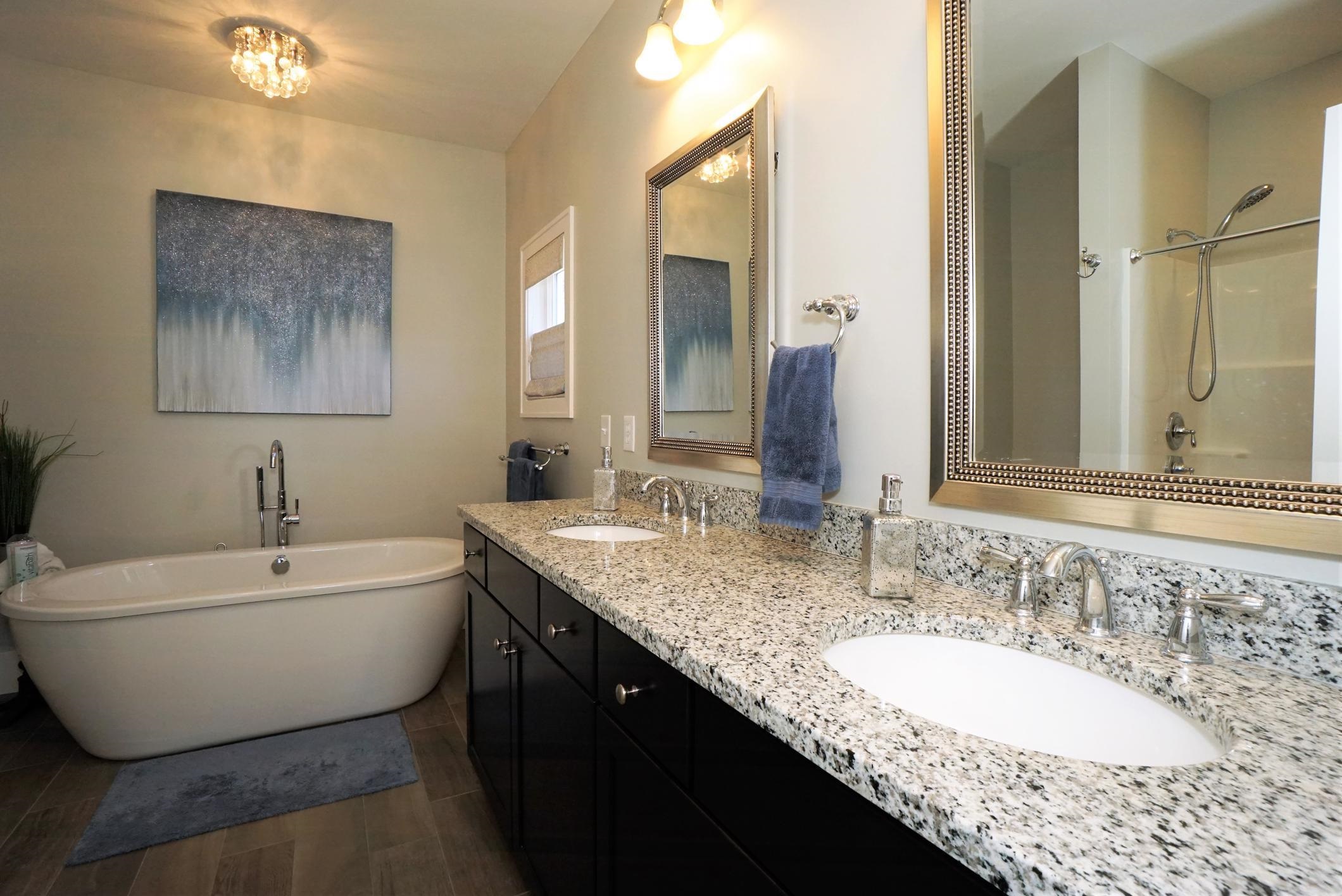 13 Weatherstone Road, Unit 22 Litchfield, NH 03052 - Photo 20 of 40