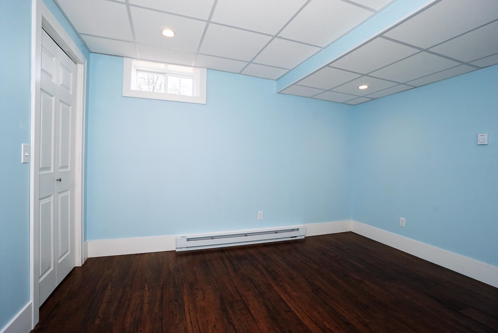 13 Weatherstone Road, Unit 22 Litchfield, NH 03052 - Photo 39 of 40