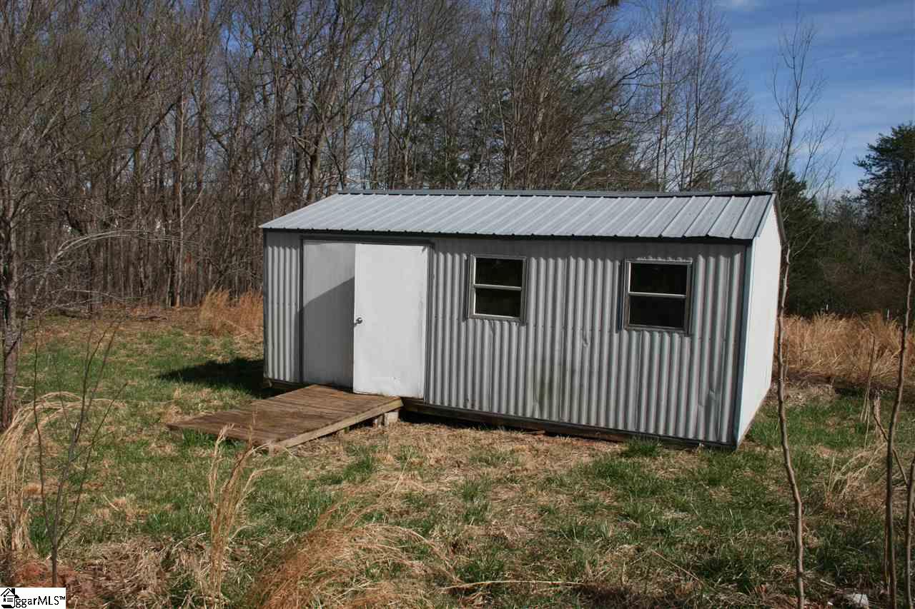 7 North McCauley Road Travelers Rest, SC 29690 - Photo 16 of 18