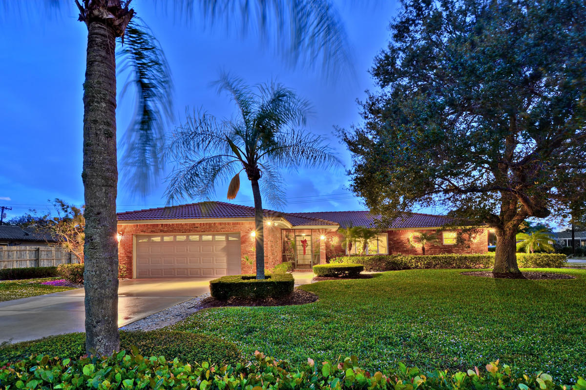 990 Southwest 18th Street Boca Raton, FL 33486 - Photo 1 of 22 Front with Nice Curb Apeal