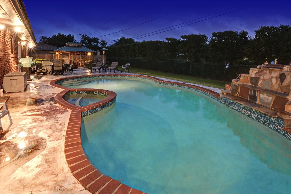 990 Southwest 18th Street Boca Raton, FL 33486 - Photo 16 of 22 Freeform Open Pool