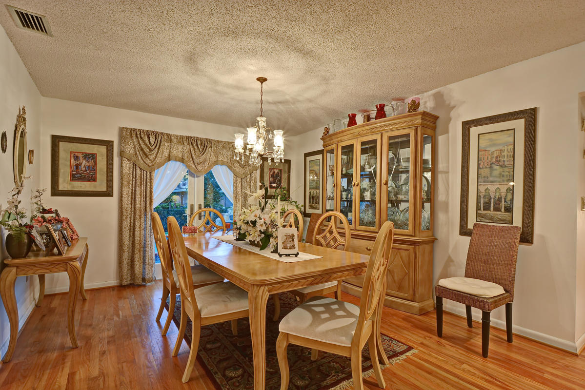 990 Southwest 18th Street Boca Raton, FL 33486 - Photo 7 of 22 Formal Dining Room