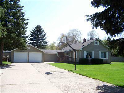 1049 West Vienna Road Clio, MI 48420 - Photo 1 of 1 20205917.JPG