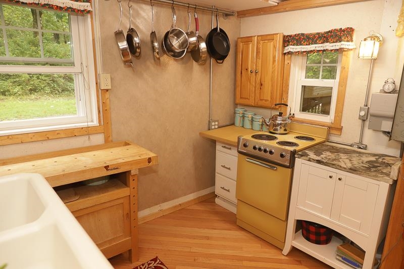 10 Hayes Road Goshen, VT 05733 - Photo 6 of 39