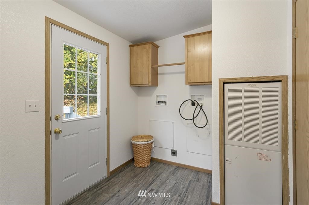 2274 Mountain View Road East Port Orchard, WA 98366 - Photo 19 of 25 Gallery Image 19