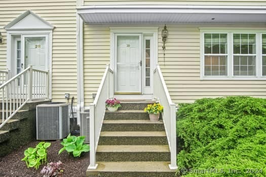 631 Danbury Road, Unit 29 Ridgefield, CT 06877 - Photo 1 of 1