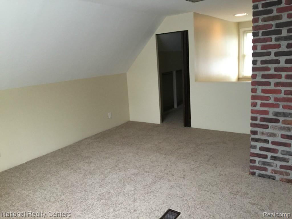 18732 Inkster Road Redford, MI 48240 - Photo 15 of 22 2015-05-19 10.54