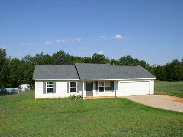 1012 Blumefield Road Anderson, SC 29625 - Photo 1 of 20 Gallery Image 1