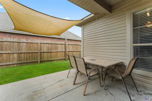$249,900 | 40463 Fox Run Drive, Gonzales, LA 70737