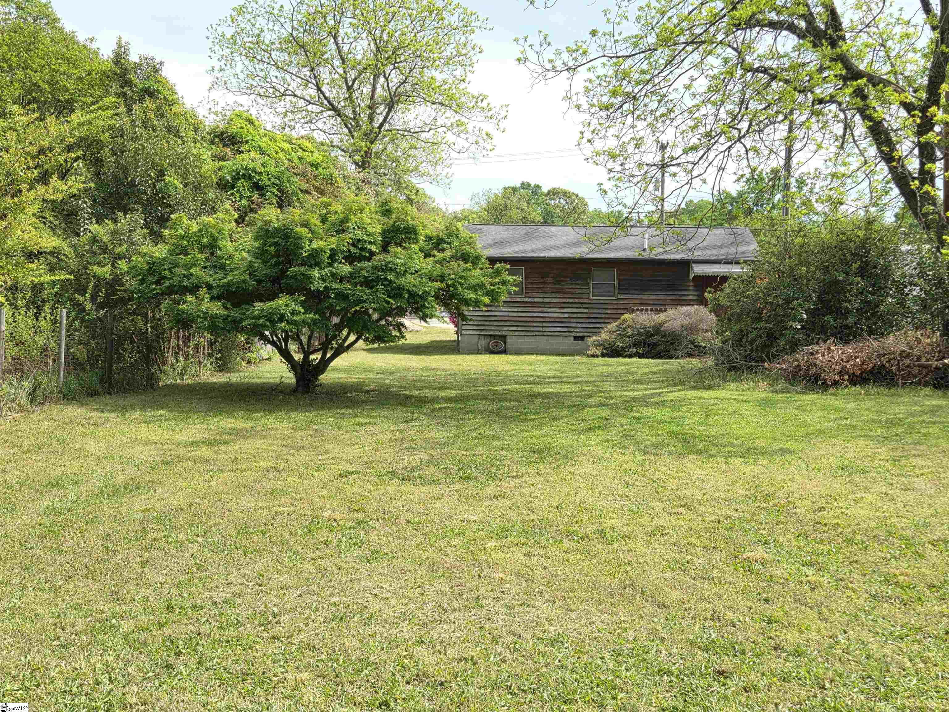 609 East Main Street Easley, SC 29640 - Photo 6 of 17