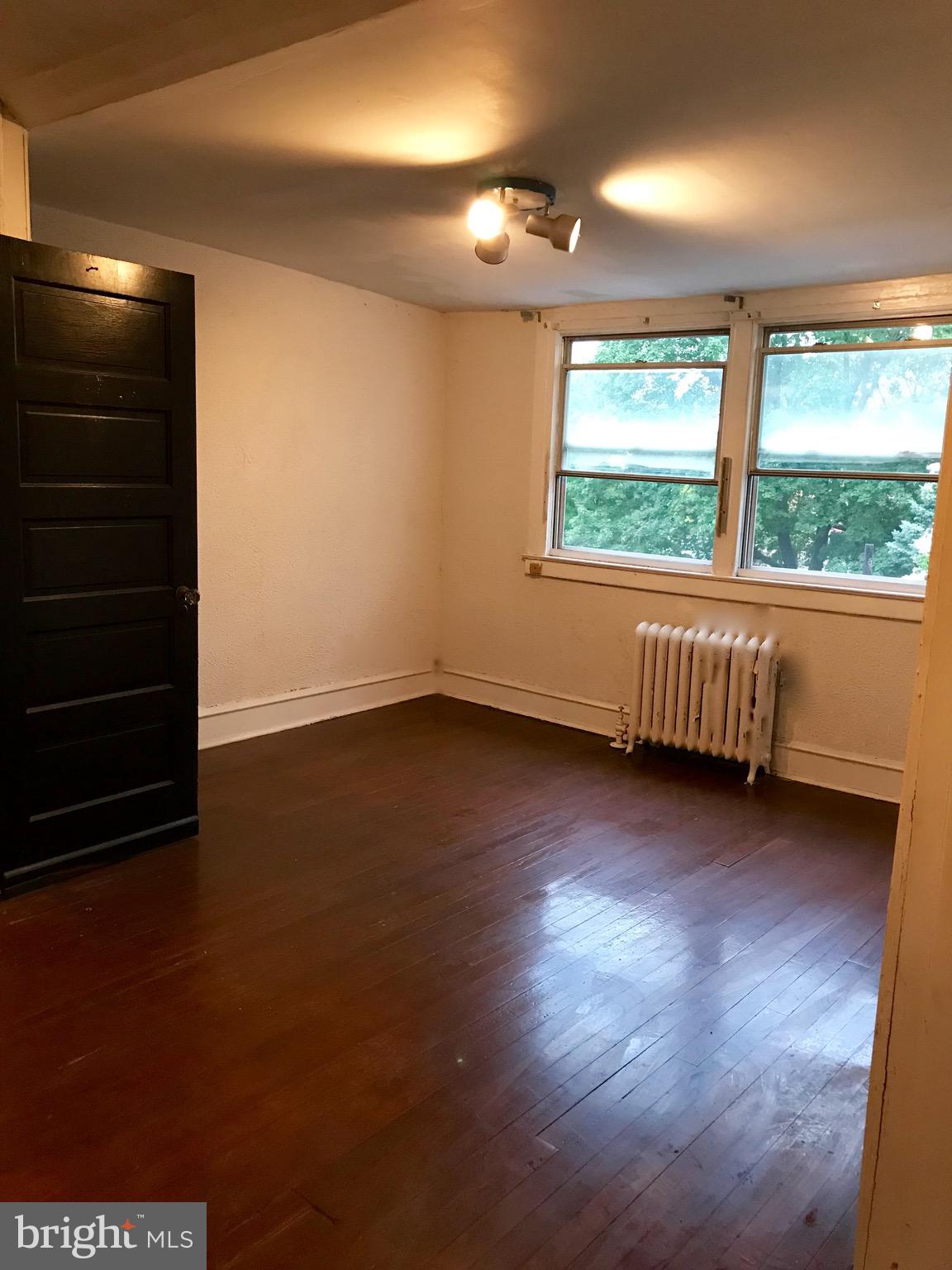 10 Pelham Road Philadelphia, PA 19119 - Photo 10 of 11 Gallery Image 10