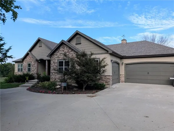 $1,695,000 | 22785 South Renner Road, Spring Hill, KS 66083
