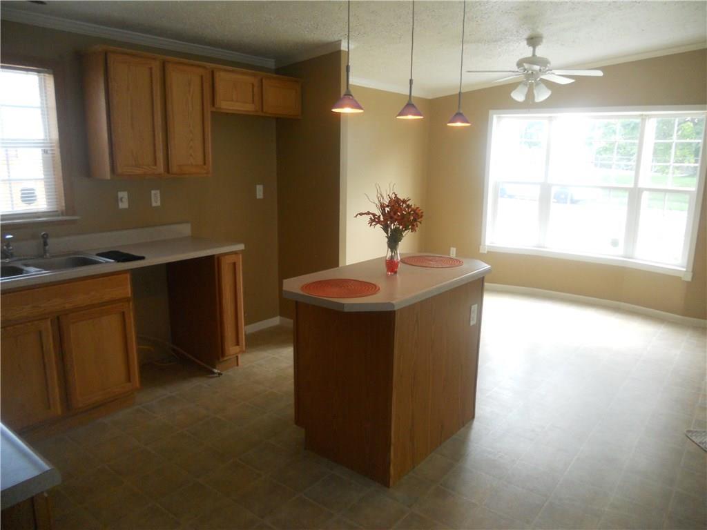 1814 Summit Street Springfield, OH 45503 - Photo 7 of 13 Gallery Image 7
