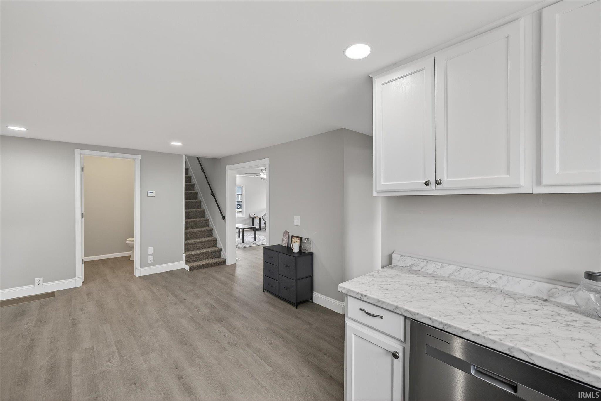 178 7th Street Southeast Linton, IN 47441 - Photo 11 of 36