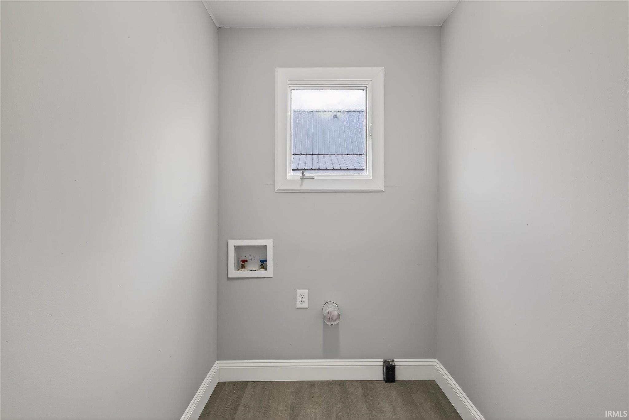 178 7th Street Southeast Linton, IN 47441 - Photo 23 of 36