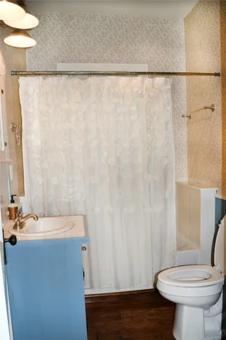 $325,000 | 623 Walnut Street, Columbus, TX 78934