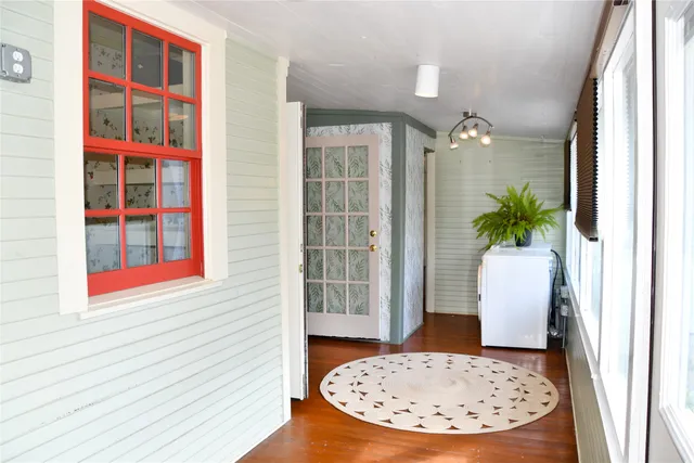 $325,000 | 623 Walnut Street, Columbus, TX 78934