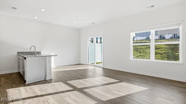 $282,485 | 3792 Wyatt Way, Kodak, TN 37764