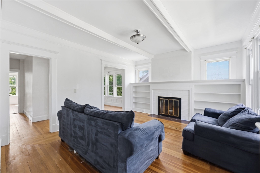 36-38 Belvidere Street Springfield, MA 01108 - Photo 4 of 34