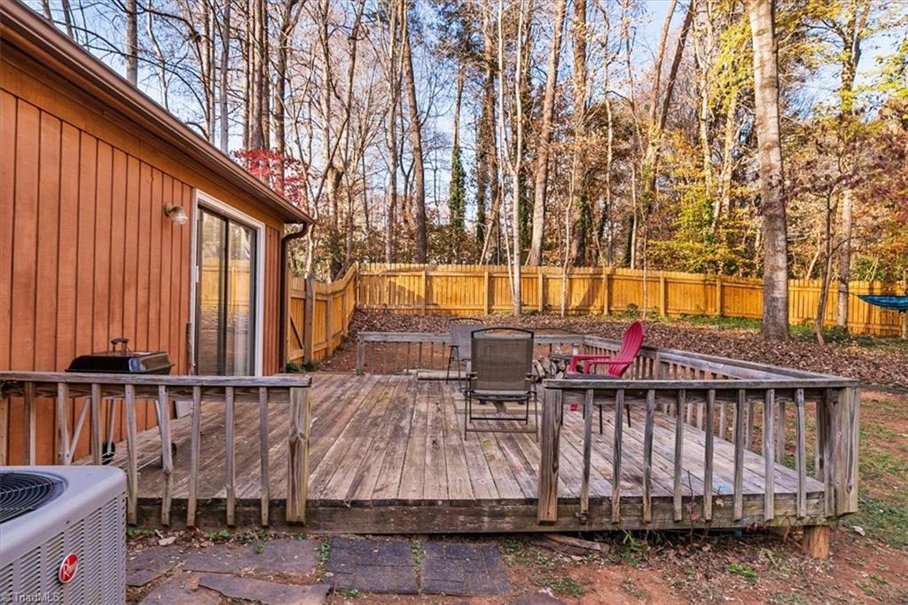 5506 Salem View Road Pfafftown, NC 27040 - Photo 32 of 43 Back deck