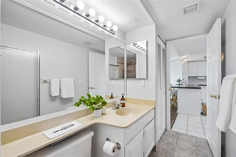$529,500 | 9415 Blind Pass Road, Unit 706, St. Pete Beach, FL 33706